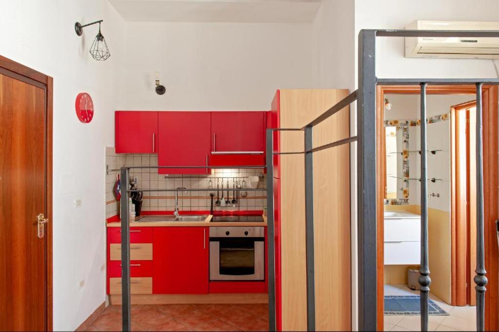 Casa Felicita' Apartment Livorno Luaran gambar