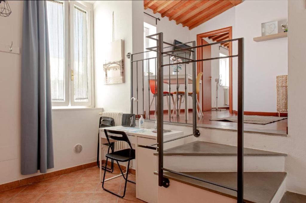 Casa Felicita' Apartment Livorno Luaran gambar