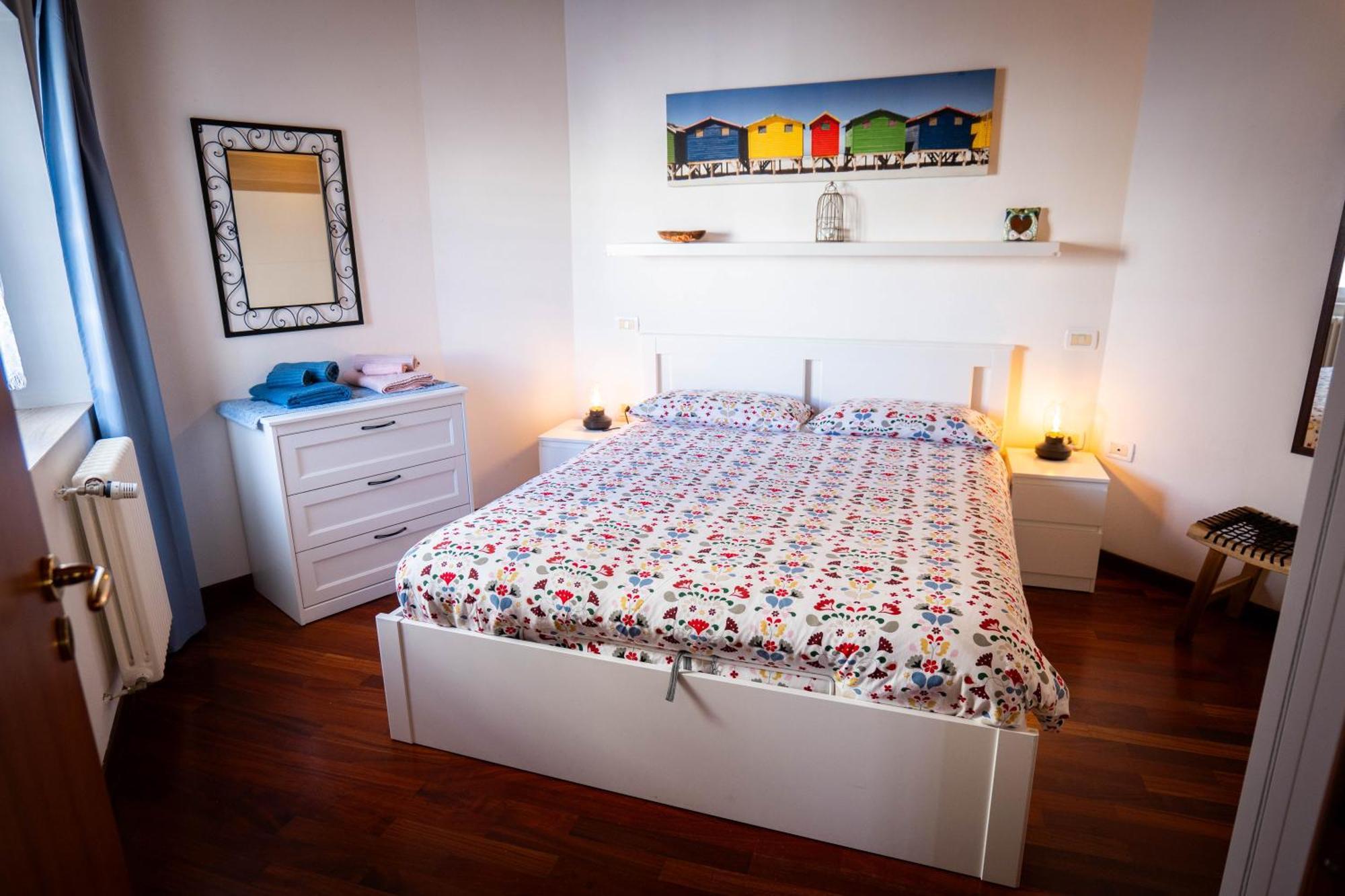Casa Felicita' Apartment Livorno Luaran gambar